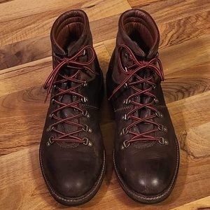 Johnston & Murphy, Plain Toe Lace-Up Alpine Boot, Size 10M, Waterproof